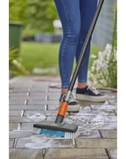 GARDENA Cleansystem Spazzolone hard per superfici grandi e resistenti